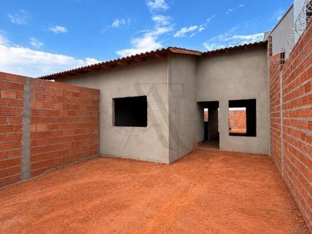 Casa venda em Goianésia, Região Geográfica Intermediária de Porangatu-Uruaçu