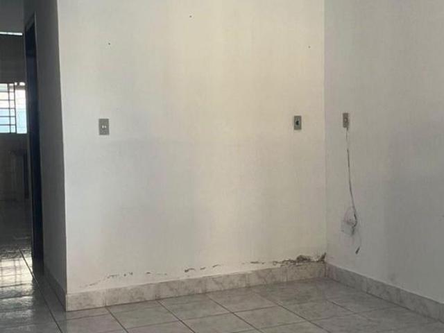 Casa venda em Região Imediata de Taubaté-Pindamonhangaba, Região Metropolitana do Vale do Paraíba e Litoral Norte