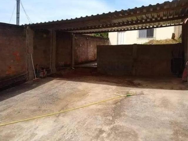 Casa venda em Dores de Guanhães, Região Geográfica Intermediária de Governador Valadares