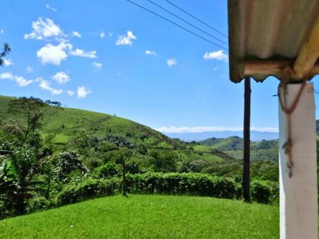 Casa venda em Região Imediata de Cruzeiro, Região Metropolitana do Vale do Paraíba e Litoral Norte