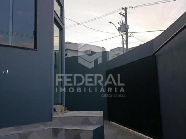 Casa venda em Região Imediata de Cruzeiro, Região Metropolitana do Vale do Paraíba e Litoral Norte