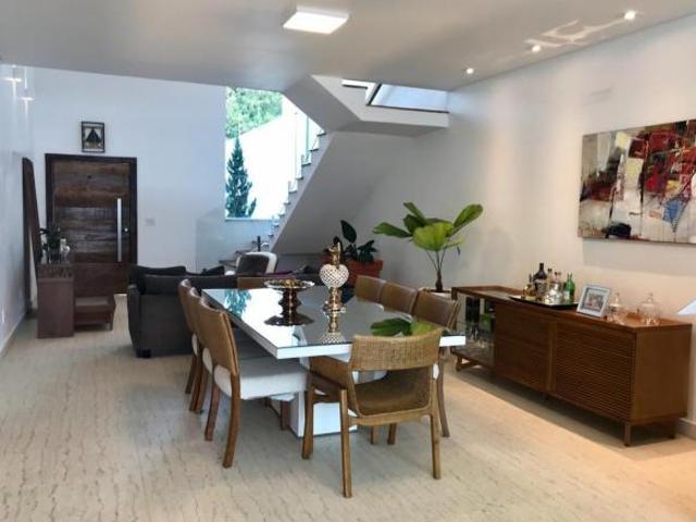 Casa venda em Região Imediata de Cruzeiro, Região Metropolitana do Vale do Paraíba e Litoral Norte