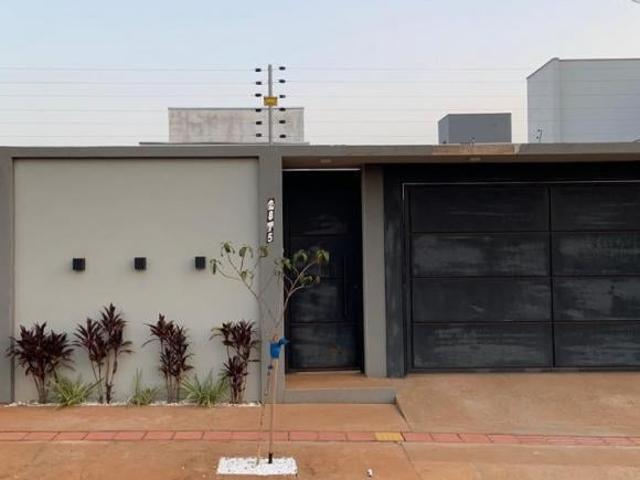 Casa venda em Dourados