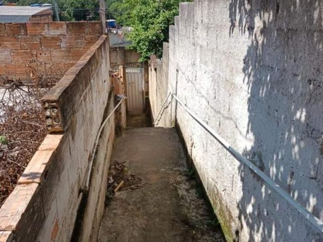 Casa venda em Dores de Guanhães, Região Geográfica Intermediária de Governador Valadares