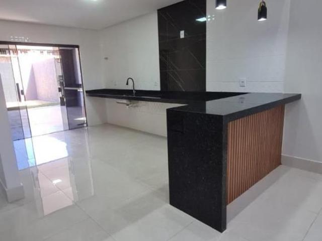 Casa venda em Região Geográfica Imediata de Águas Lindas de Goiás, Região Integrada de Desenvolvimento do Distrito Federal e Entorno
