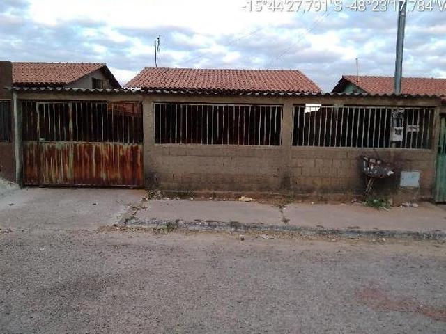 Casa venda em Região Geográfica Imediata de Águas Lindas de Goiás, Região Integrada de Desenvolvimento do Distrito Federal e Entorno