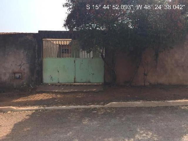 Casa venda em Região Geográfica Imediata de Águas Lindas de Goiás, Região Integrada de Desenvolvimento do Distrito Federal e Entorno