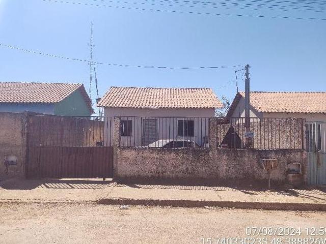Casa venda em Região Geográfica Imediata de Águas Lindas de Goiás, Região Integrada de Desenvolvimento do Distrito Federal e Entorno