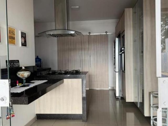 Casa venda em Região Imediata de Campinas, Região Metropolitana de Campinas