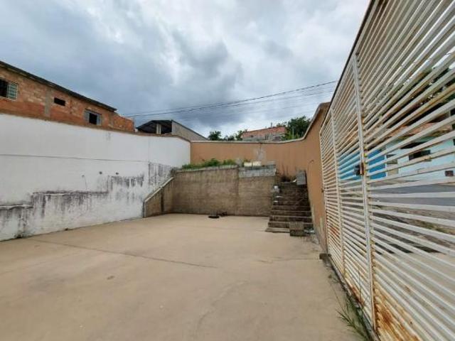 Casa venda em Dores de Guanhães, Região Geográfica Intermediária de Governador Valadares
