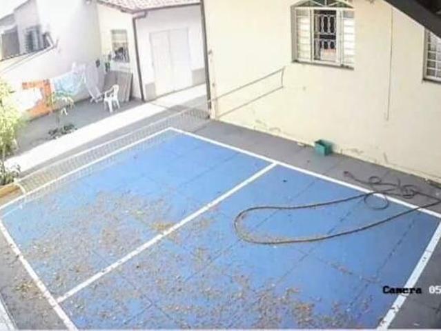 Casa venda em Dores de Guanhães, Região Geográfica Intermediária de Governador Valadares