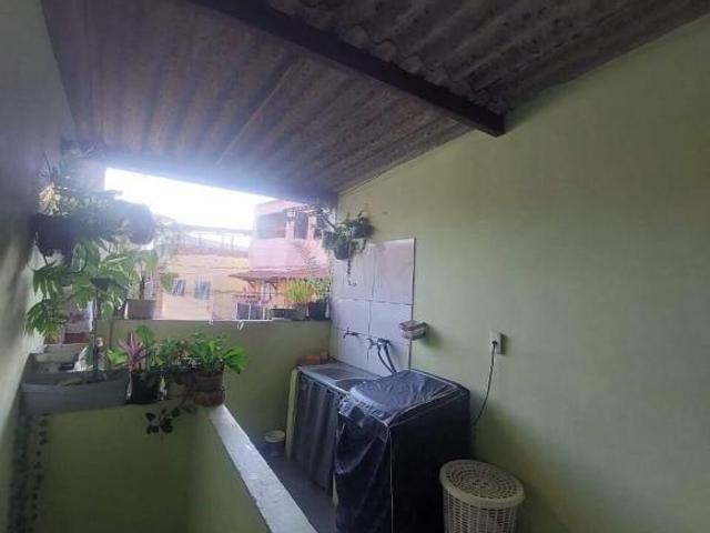 Casa venda em Dores de Guanhães, Região Geográfica Intermediária de Governador Valadares