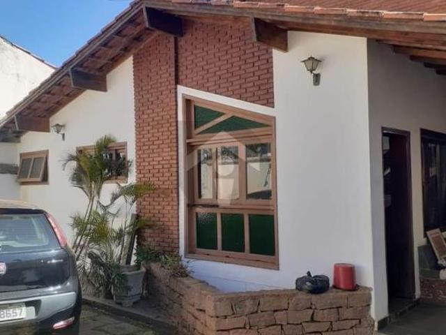 Casa venda em Jardim Aeroporto, Alfenas