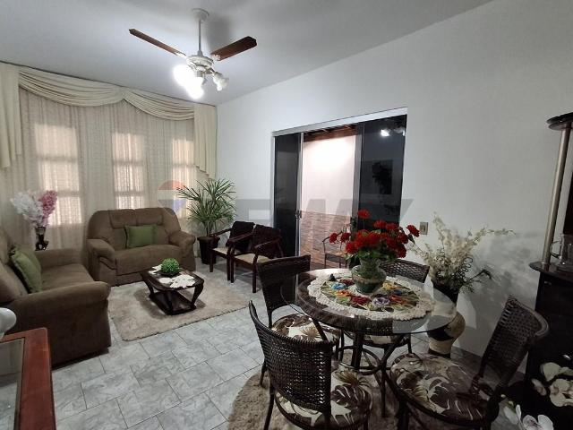 Casa venda em Região Imediata de Lins, Lins