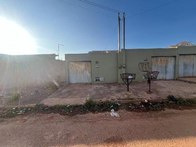 Casa venda em Região Geográfica Imediata de Luziânia, Região Integrada de Desenvolvimento do Distrito Federal e Entorno