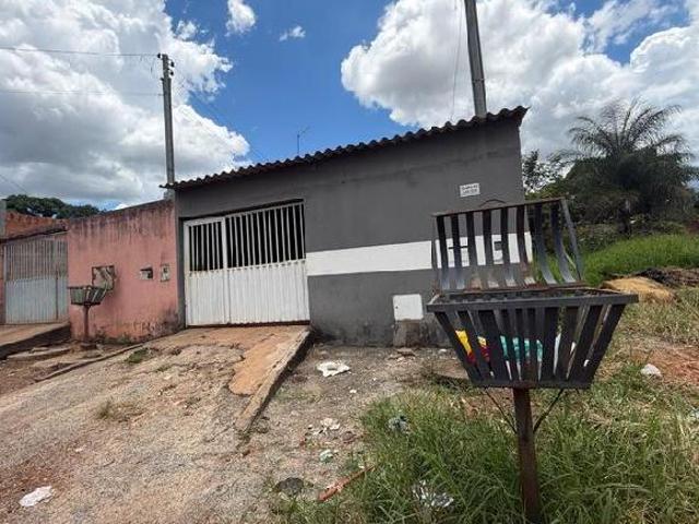 Casa venda em Região Geográfica Imediata de Luziânia, Região Integrada de Desenvolvimento do Distrito Federal e Entorno