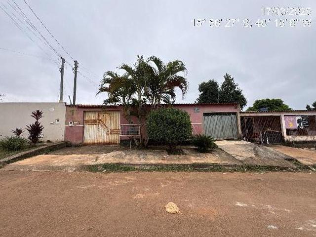 Casa venda em Região Geográfica Imediata de Luziânia, Região Integrada de Desenvolvimento do Distrito Federal e Entorno