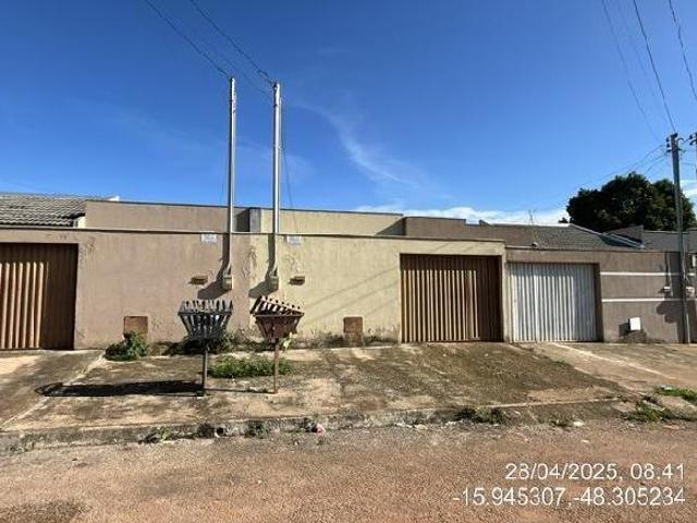 Casa venda em Região Geográfica Imediata de Luziânia, Região Integrada de Desenvolvimento do Distrito Federal e Entorno