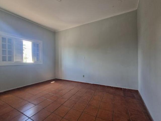 Casa venda em Pindamonhangaba