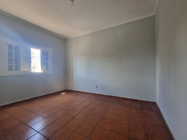 Casa venda em Região Imediata de Taubaté-Pindamonhangaba, Região Metropolitana do Vale do Paraíba e Litoral Norte