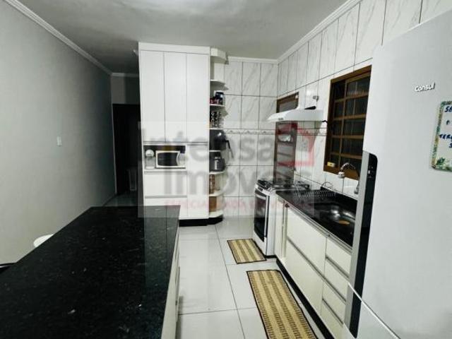 Casa venda em Região Imediata de Taubaté-Pindamonhangaba, Região Metropolitana do Vale do Paraíba e Litoral Norte