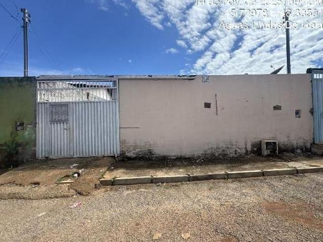 Casa venda em Região Geográfica Imediata de Águas Lindas de Goiás, Região Integrada de Desenvolvimento do Distrito Federal e Entorno