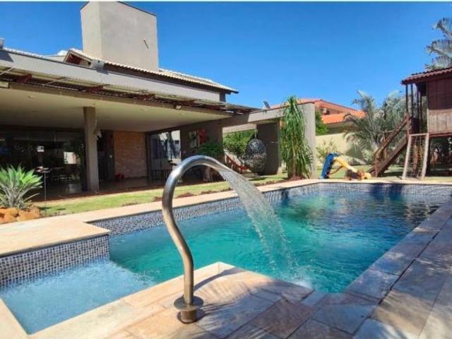 Casa venda em Dourados