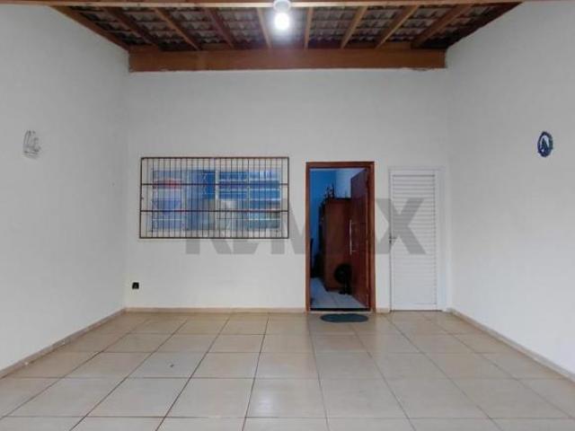 Casa venda em Região Imediata de Lins, Lins