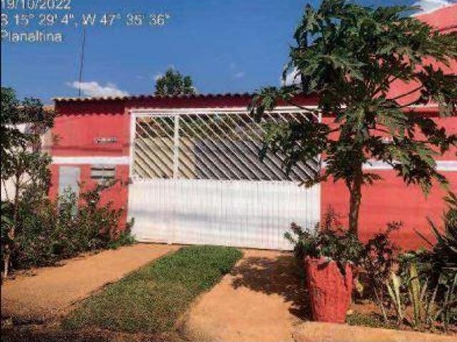 Casa venda em Região Geográfica Imediata de Águas Lindas de Goiás, Região Integrada de Desenvolvimento do Distrito Federal e Entorno
