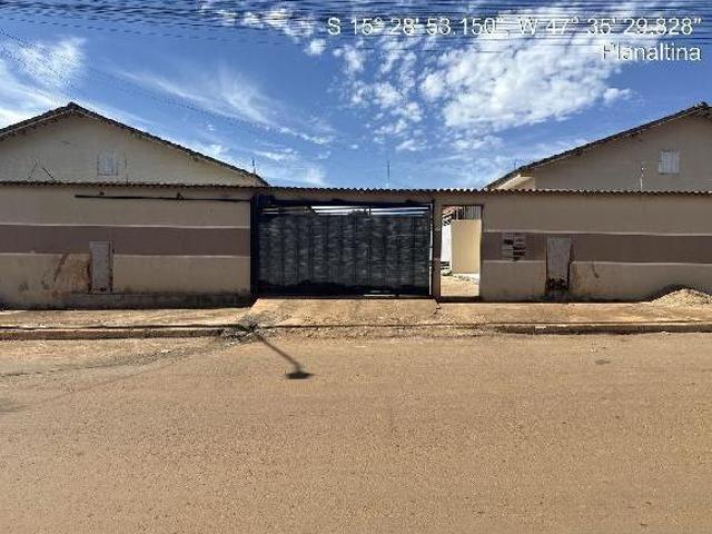 Casa venda em Região Geográfica Imediata de Águas Lindas de Goiás, Região Integrada de Desenvolvimento do Distrito Federal e Entorno