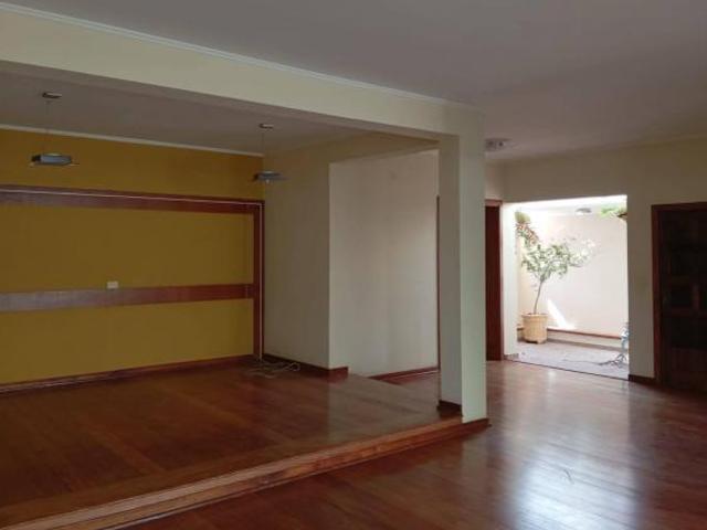 Casa venda em Região Geográfica Imediata de Poços de Caldas, Poços de Caldas