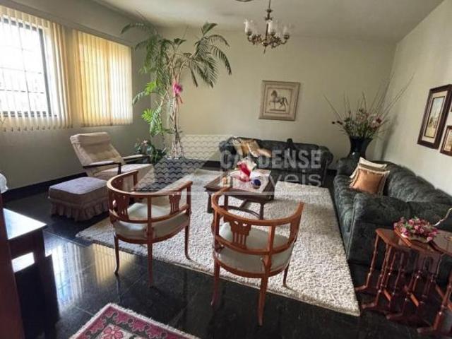 Casa venda em Jardim Centenário, Poços de Caldas