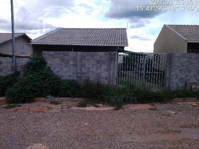 Casa venda em Região Geográfica Imediata de Águas Lindas de Goiás, Região Integrada de Desenvolvimento do Distrito Federal e Entorno