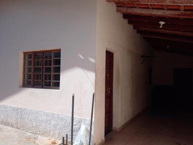 Casa venda em Região Imediata de Taubaté-Pindamonhangaba, Região Metropolitana do Vale do Paraíba e Litoral Norte