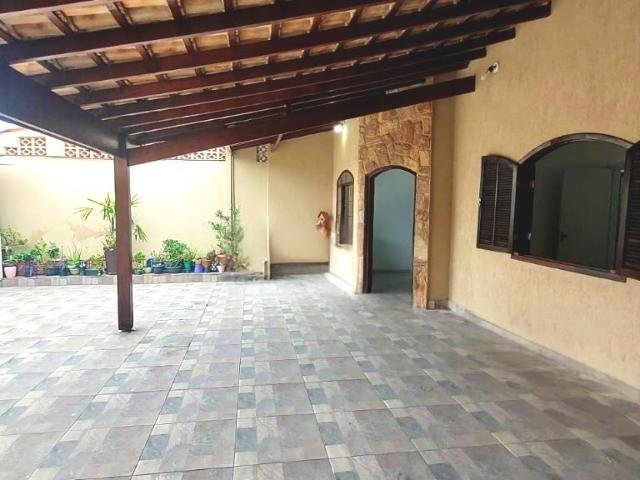 Casa venda em Região Imediata de Taubaté-Pindamonhangaba, Região Metropolitana do Vale do Paraíba e Litoral Norte