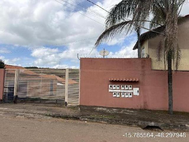 Casa venda em Região Geográfica Imediata de Águas Lindas de Goiás, Região Integrada de Desenvolvimento do Distrito Federal e Entorno