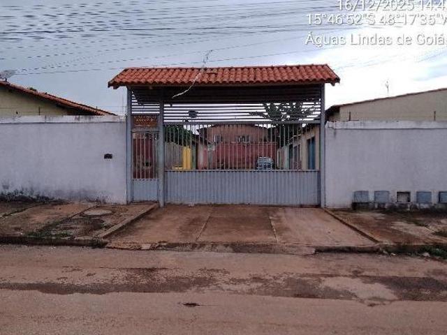 Casa venda em Região Geográfica Imediata de Águas Lindas de Goiás, Região Integrada de Desenvolvimento do Distrito Federal e Entorno