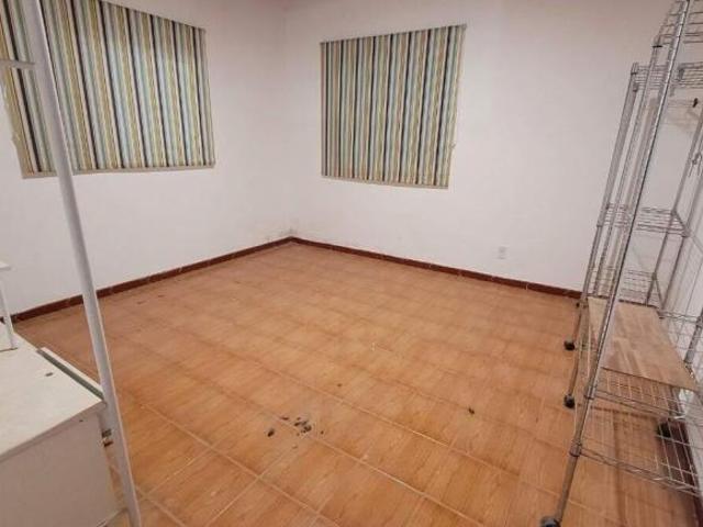 Casa venda em Dores de Guanhães, Região Geográfica Intermediária de Governador Valadares