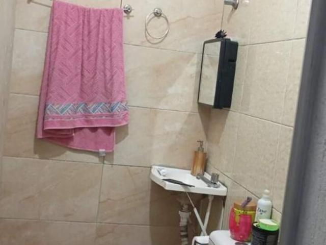 Casa venda em Dores de Guanhães, Região Geográfica Intermediária de Governador Valadares