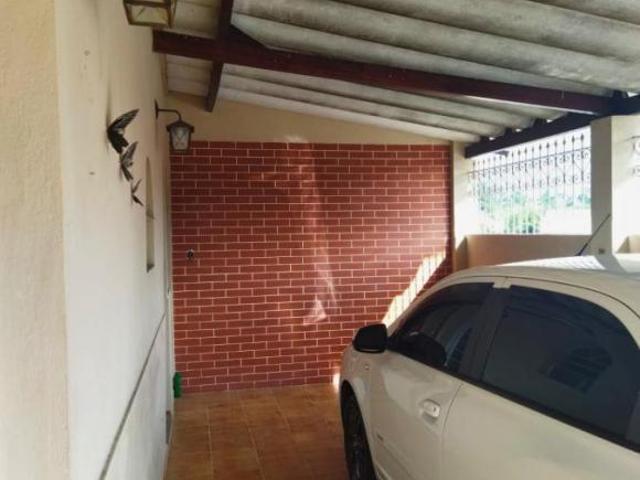 Casa venda em Região Imediata de Guaratinguetá, Região Metropolitana do Vale do Paraíba e Litoral Norte