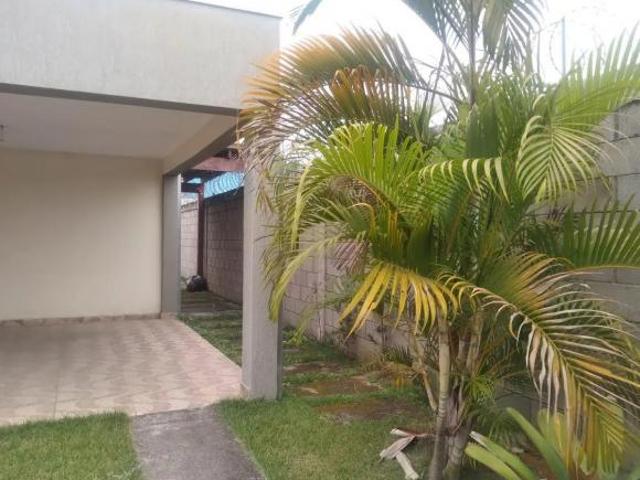 Casa venda em Região Imediata de Taubaté-Pindamonhangaba, Região Metropolitana do Vale do Paraíba e Litoral Norte