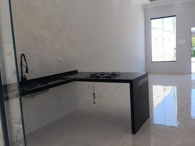 Casa venda em Região Imediata de Taubaté-Pindamonhangaba, Região Metropolitana do Vale do Paraíba e Litoral Norte