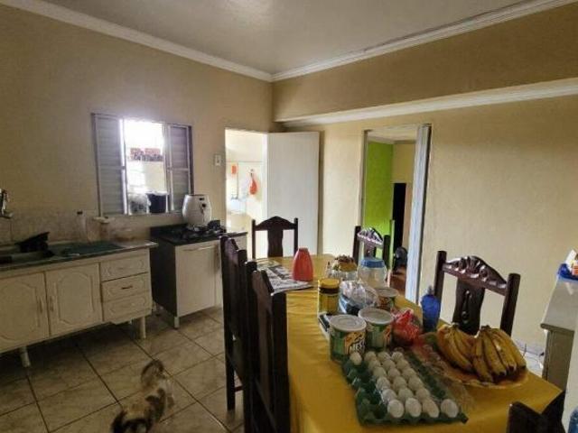 Casa venda em Dores de Guanhães, Região Geográfica Intermediária de Governador Valadares