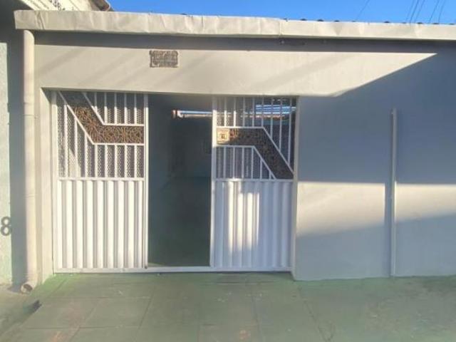 Casa venda em Região Geográfica Imediata de Luziânia, Região Integrada de Desenvolvimento do Distrito Federal e Entorno