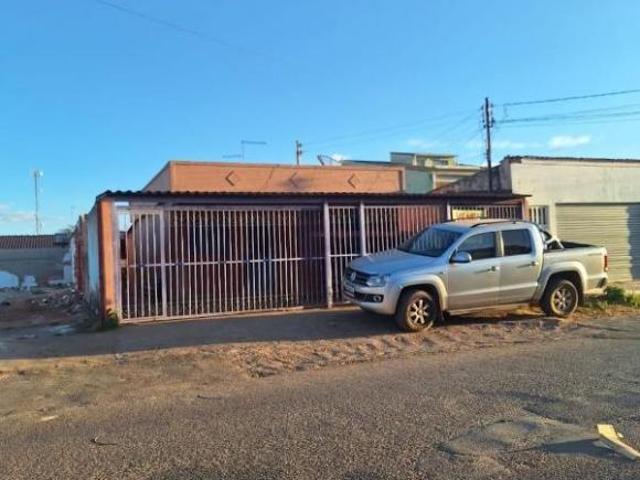 Casa venda em Região Geográfica Imediata de Luziânia, Região Integrada de Desenvolvimento do Distrito Federal e Entorno