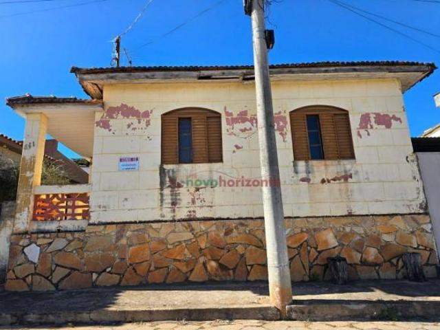 Casa venda em Região Geográfica Imediata de Oliveira, Oliveira