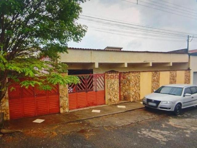 Casa venda em Oliveira, Região Geográfica Intermediária de Divinópolis