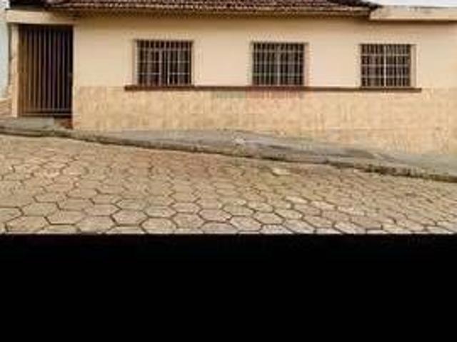 Casa venda em Região Geográfica Imediata de Oliveira, Oliveira