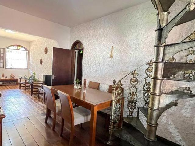 Casa venda em Ouro Preto, Belo Horizonte