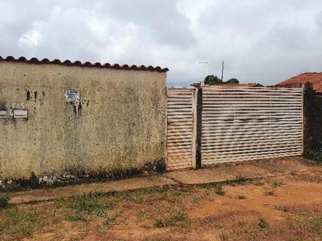 Casa venda em Região Geográfica Imediata de Águas Lindas de Goiás, Região Integrada de Desenvolvimento do Distrito Federal e Entorno